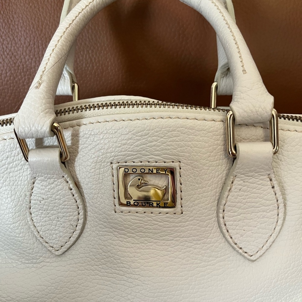 Dooney & Bourke White Pebble Leather Satchel Handbag Purse #6L968 w Tags $278 - Picture 2 of 9